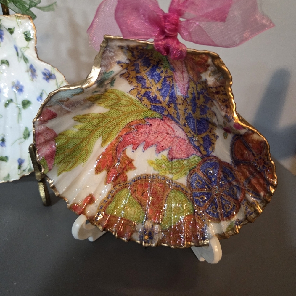 Decorative Floral Scallop Shell Handcrafted  Pick 1 FOR ASKING PRICE.